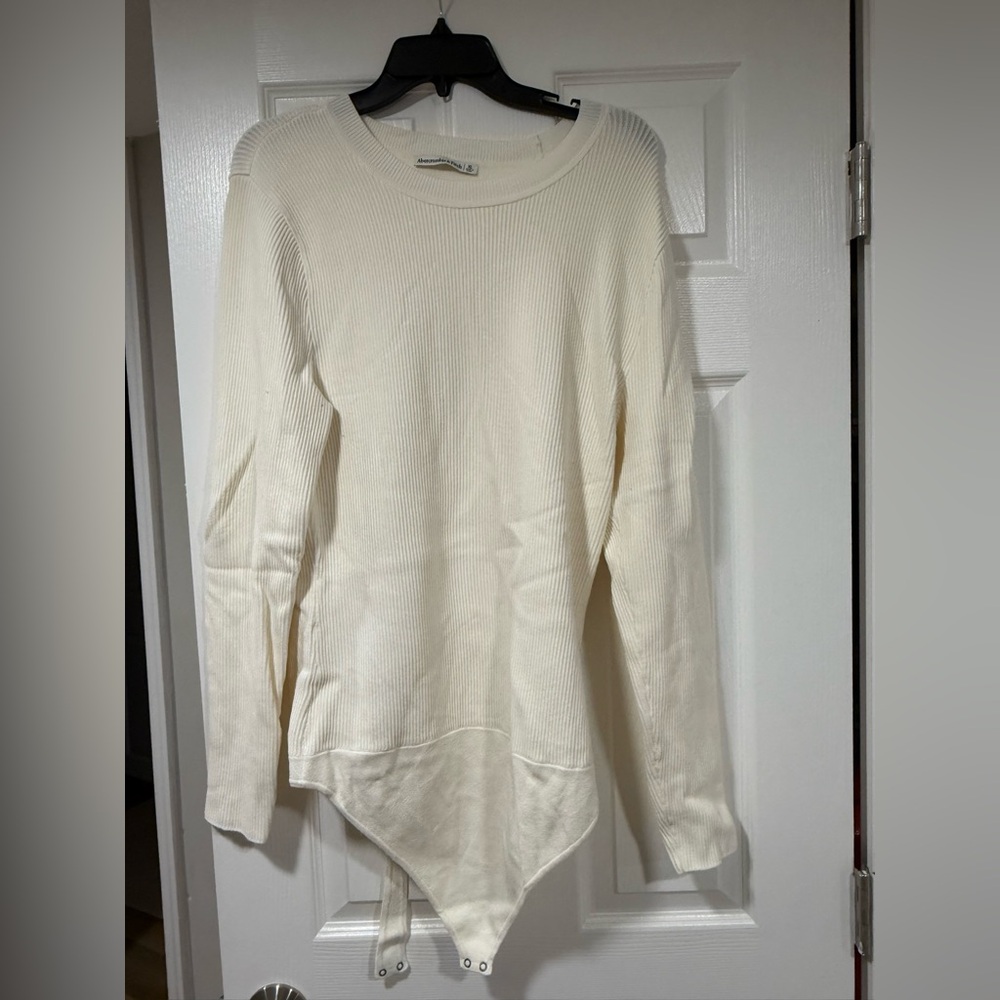 Ottoman bodysuit